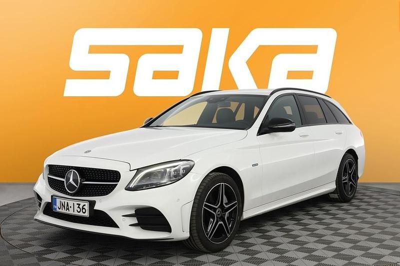 Käytetty Mercedes C300e Business 320 HP (235 kW) 2021 Farmari