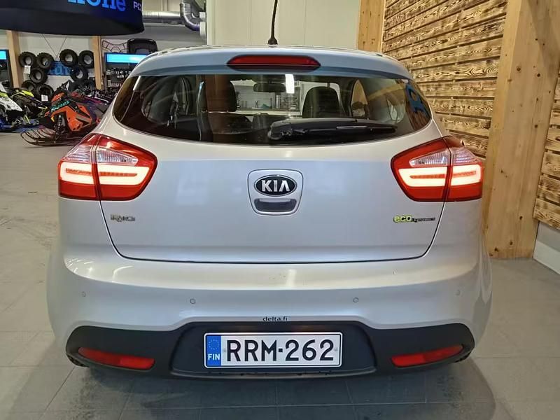 Käytetty Kia Rio Active 2013