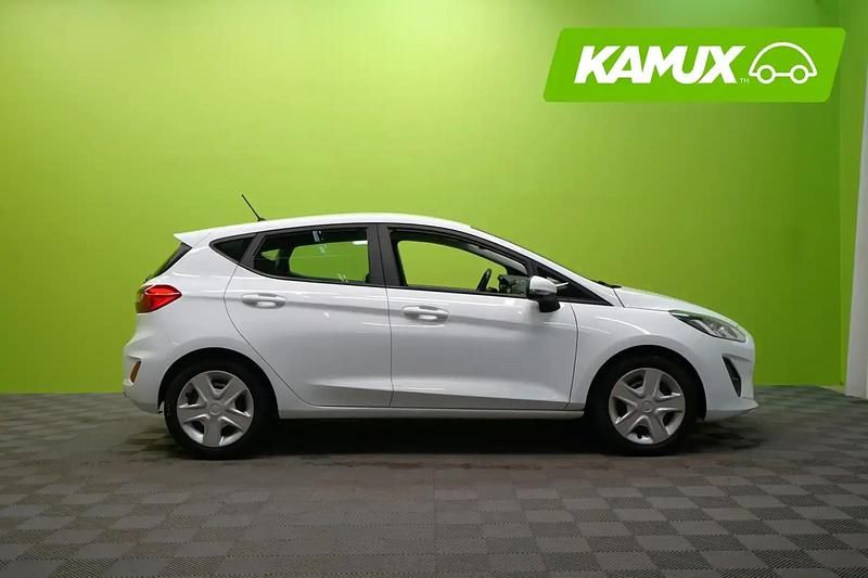 Käytetty Ford Fiesta Trend 86 HP (63 kW) 2018 Valkoinen Sedan
