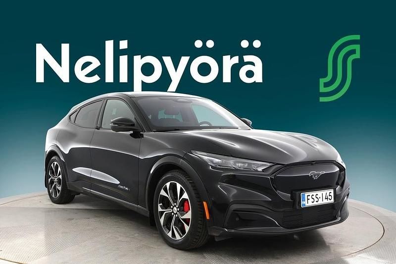 Käytetty Ford Mustang Mach-E S 275 kW (375 HP) 2021 Musta Katumaasturi