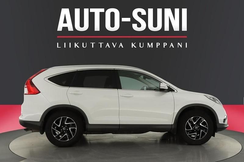 Käytetty Honda CR-V Elegance 160 HP (117 kW) 2017 Valkoinen Katumaasturi