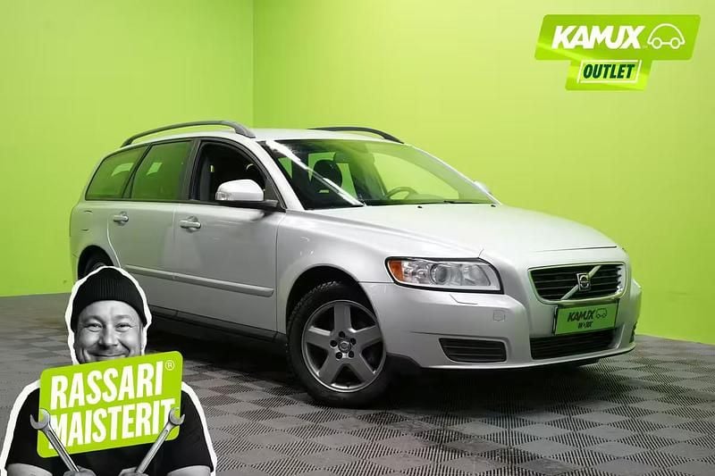 Hopea / harmaa Käytetty 2010 Volvo V50 Kinetic Farmari | 1 690 € (Supertarjous) - Kuva 1/4
