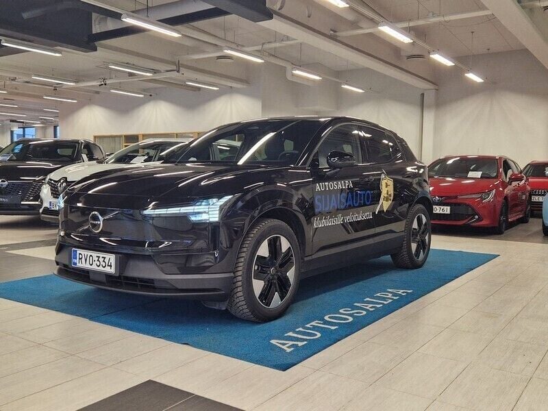 717 Käytetty 2024 Volvo EX30 Plus Katumaasturi | 44 900 € - Kuva 1/4
