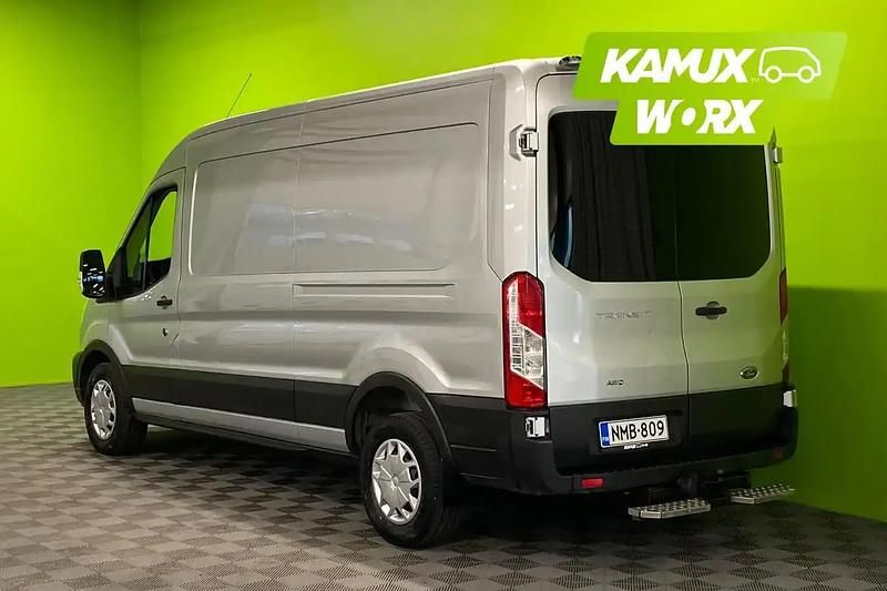 Käytetty Ford Transit 170 HP (125 kW) 2021 Hopea / harmaa Van