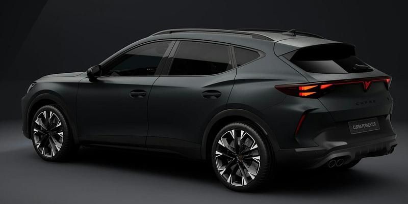 Uusi Cupra Formentor VZ 329 HP (241 kW) 2026 Matta harmaa Katumaasturi