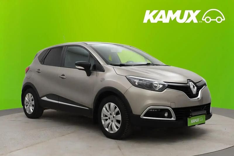 Käytetty Renault Captur 118 HP (86 kW) 2015 Katumaasturi