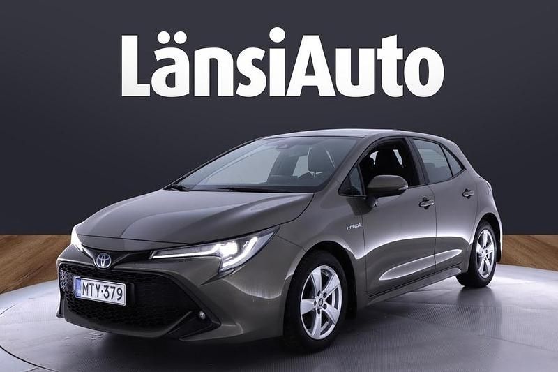 Käytetty Toyota Corolla Active 184 HP (135 kW) 2019 Viistoperä
