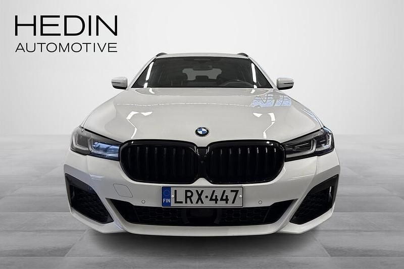 Käytetty BMW 530e M Sport 292 HP (214 kW) 2021 Valkoinen Farmari