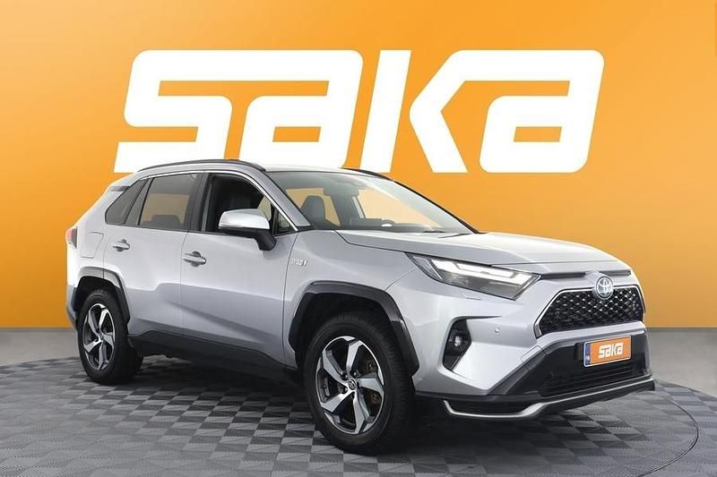 Käytetty 2022 Toyota RAV4 Hybrid Style Katumaasturi | 27 900 € (Supertarjous) - Kuva 1/3