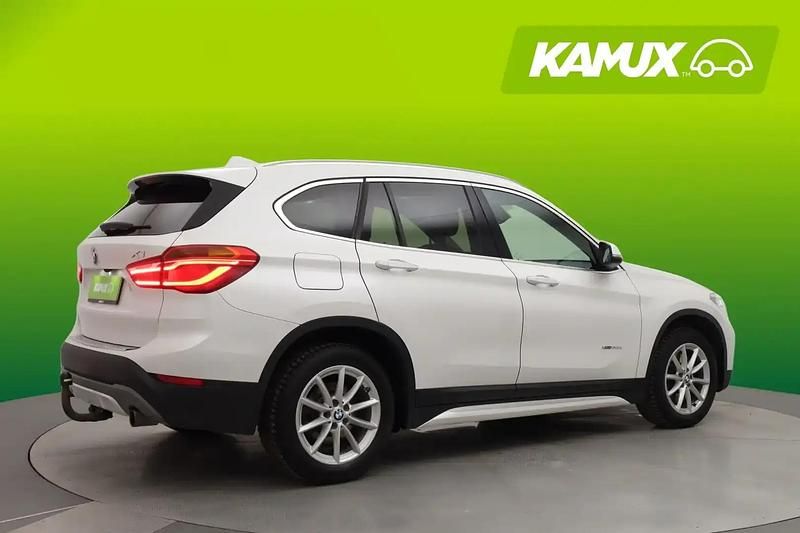 Käytetty BMW X1 Comfort Edition 190 HP (139 kW) 2016 Valkoinen Katumaasturi
