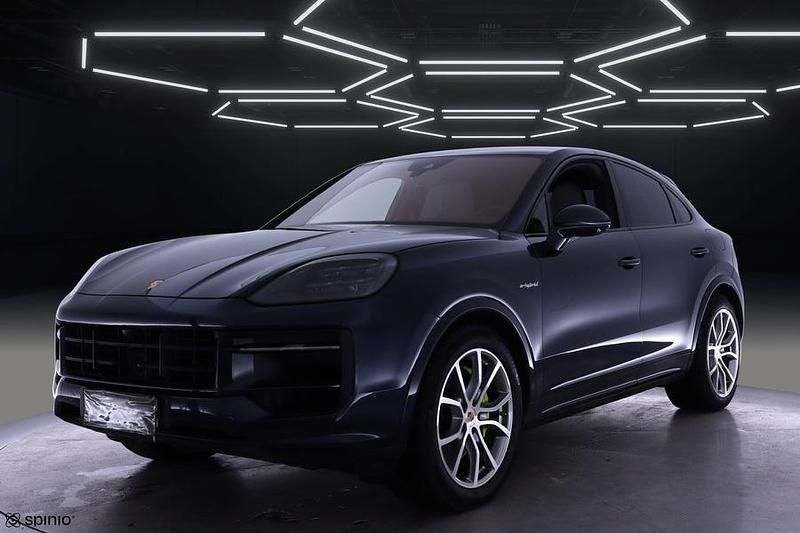 Käytetty 2024 Porsche Cayenne Katumaasturi | 119 900 € - Kuva 1/4