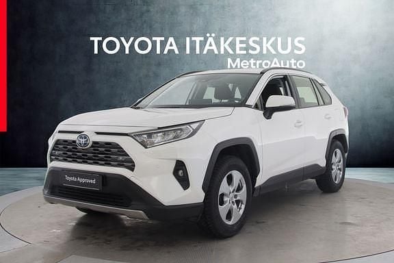Valkoinen Käytetty 2024 Toyota RAV4 Edition Katumaasturi | 39 890 € (Hyvä tarjous) - Kuva 1/4
