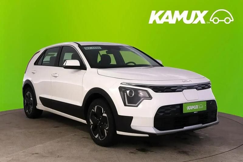Käytetty Kia e-Niro LX 150 kW (204 HP) 2024 Valkoinen Katumaasturi