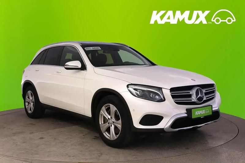 Valkoinen Käytetty 2017 Mercedes GLC220 Exclusive Katumaasturi | 32 490 € (Hyvä tarjous) - Kuva 1/4