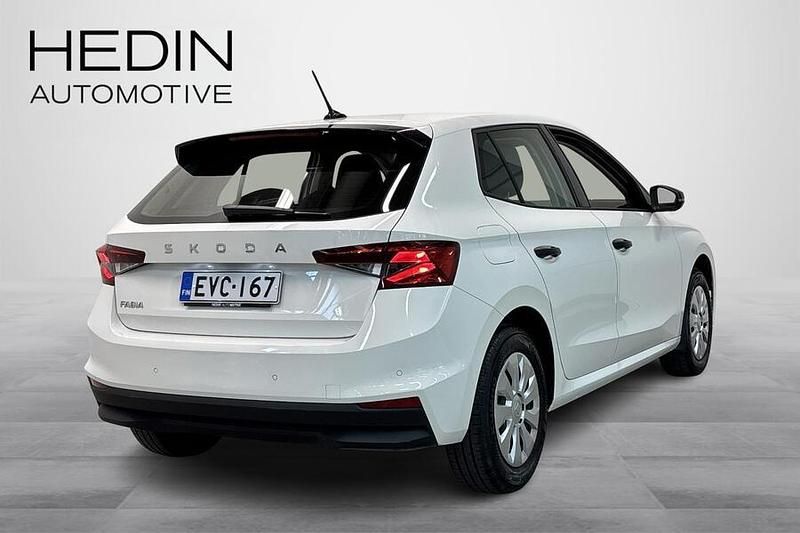 Käytetty Skoda Fabia Drive 95 HP (69 kW) 2024 Valkoinen Viistoperä