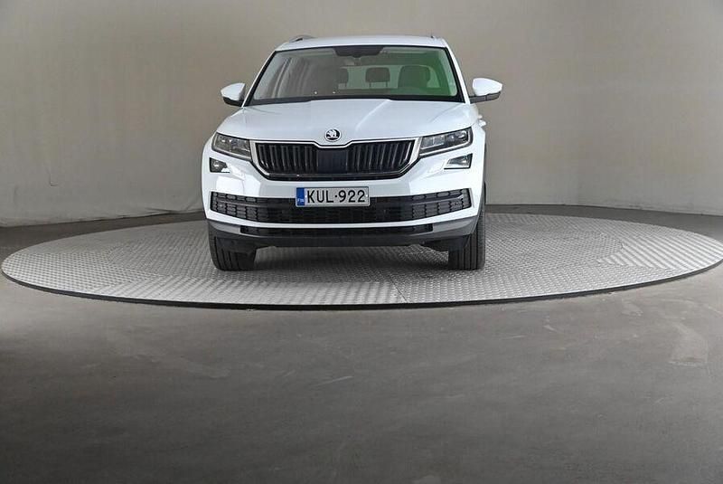 Käytetty Skoda Kodiaq Business Line 150 HP (110 kW) 2021 Katumaasturi