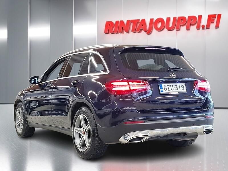 Käytetty Mercedes GLC220 Business 170 HP (125 kW) 2017 Sininen Katumaasturi