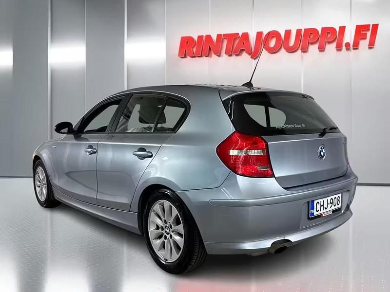 Käytetty BMW 116 122 HP (89 kW) 2009 Viistoperä