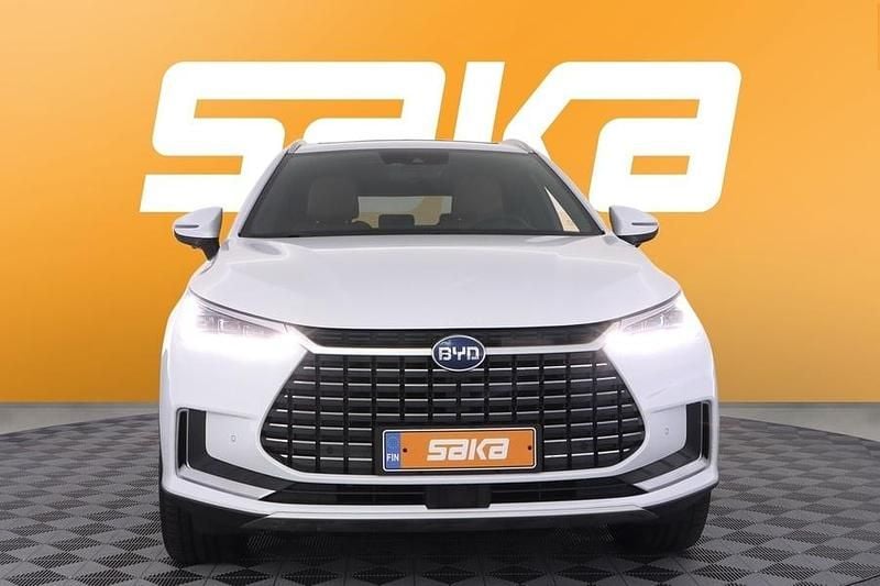 Käytetty BYD Tang 380 kW (517 HP) 2023 Katumaasturi