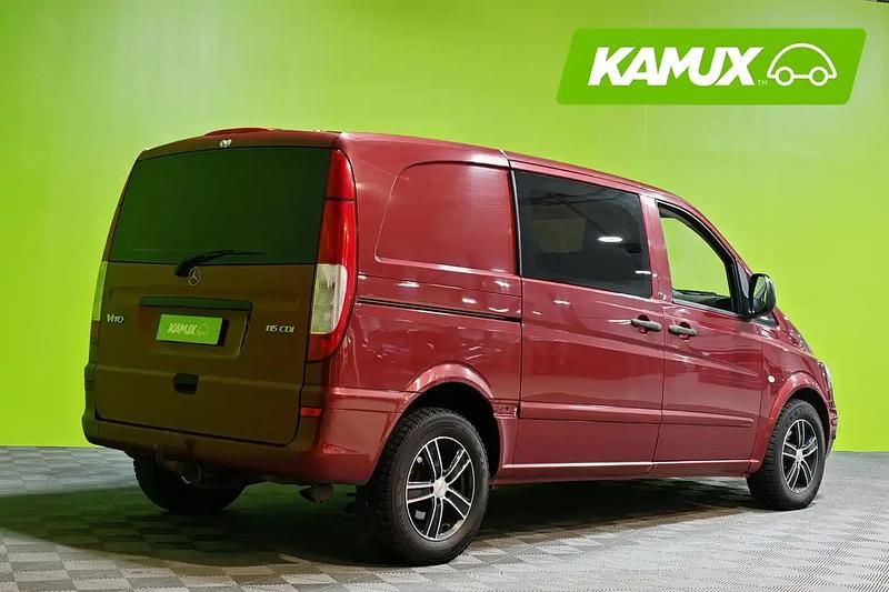 Käytetty Mercedes Vito 150 HP (110 kW) 2007 Punainen