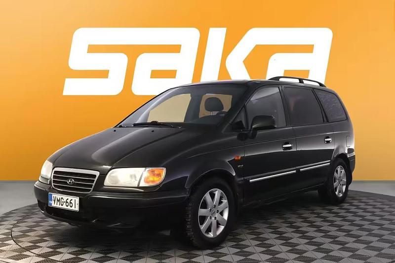 Käytetty Hyundai Trajet 173 HP (127 kW) 2004 Tila-auto