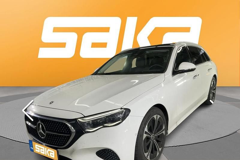 Käytetty 2024 Mercedes E300 Farmari | 53 900 € (Perustarjous) - Kuva 1/4