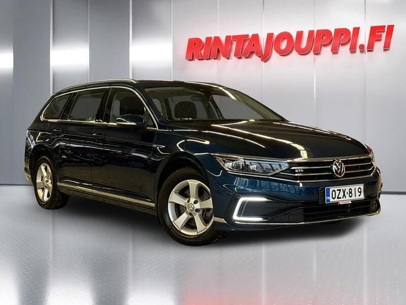 Käytetty VW Passat GTE 218 HP (160 kW) 2020 Sininen Farmari