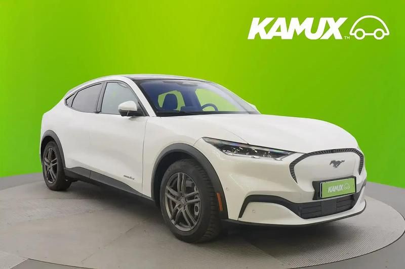 Käytetty Ford Mustang Mach-E 189 kW (258 HP) 2021 Valkoinen Katumaasturi