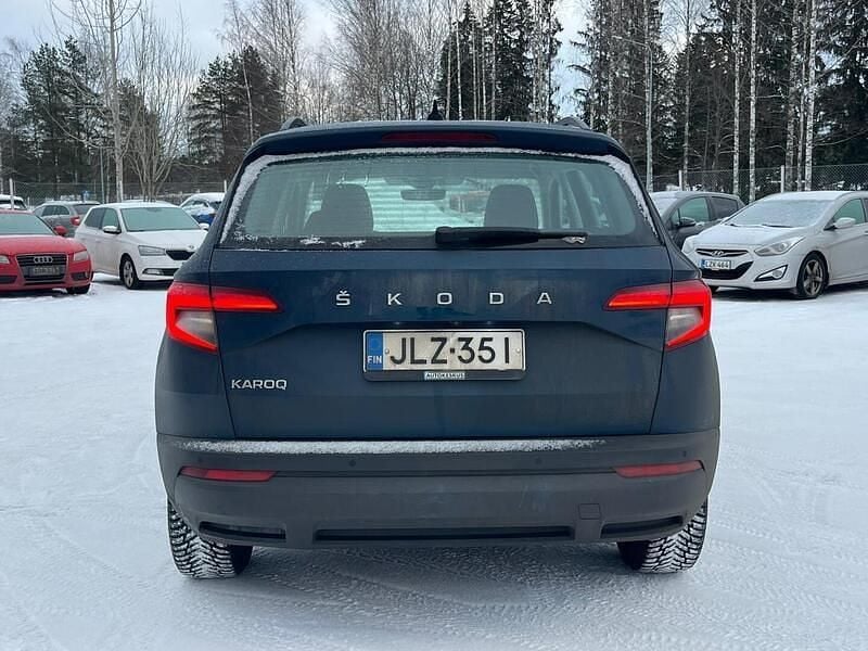 Käytetty Skoda Karoq Business Line 150 HP (110 kW) 2020 Katumaasturi