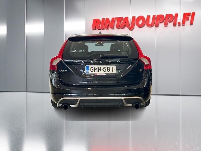 Käytetty Volvo V60 Business Edition 150 HP (110 kW) 2011 Farmari