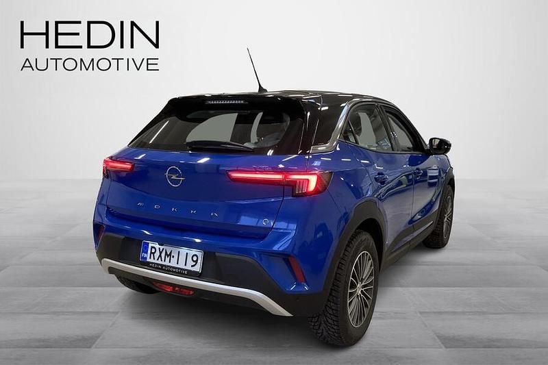 Käytetty Opel Mokka-e Comfort 100 kW (136 HP) 2023 Sininen Katumaasturi