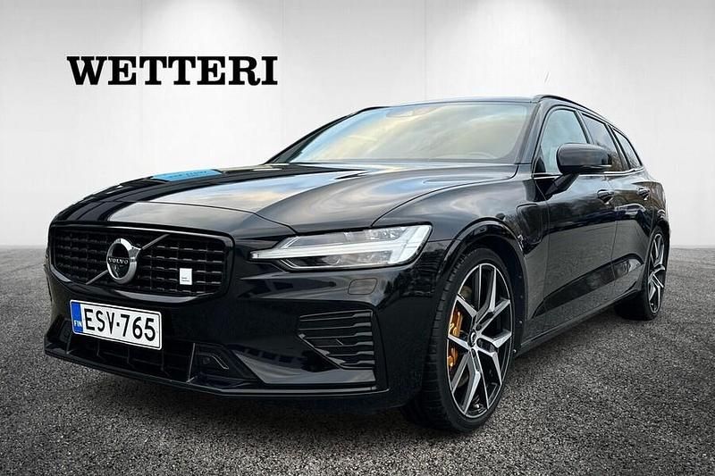 Musta Käytetty 2021 Volvo V60 Business Edition Farmari | 39 490 € - Kuva 1/3