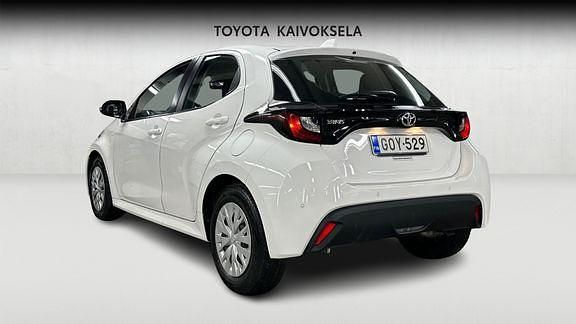Käytetty Toyota Yaris Life 72 HP (52 kW) 2021 Valkoinen Viistoperä