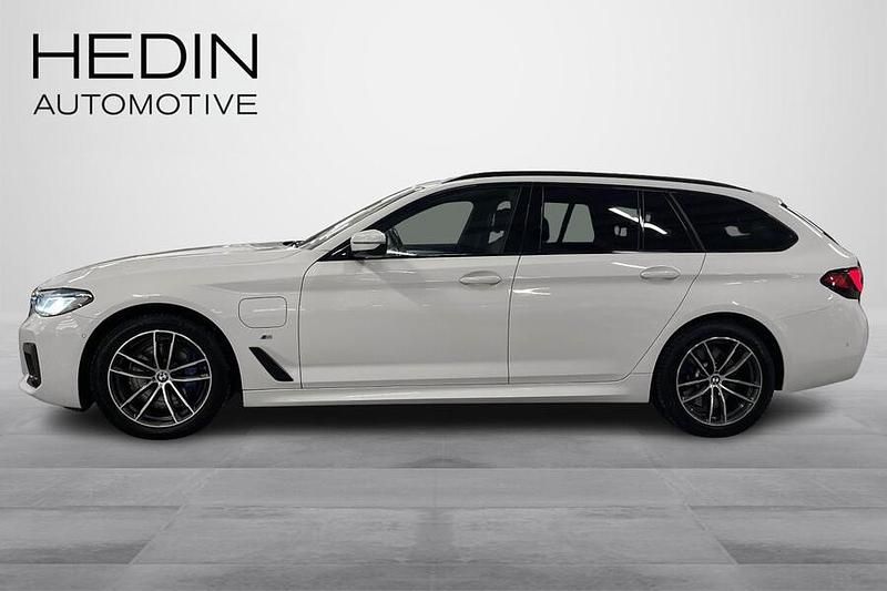 Käytetty BMW 530e Comfort Edition 292 HP (214 kW) 2021 Farmari