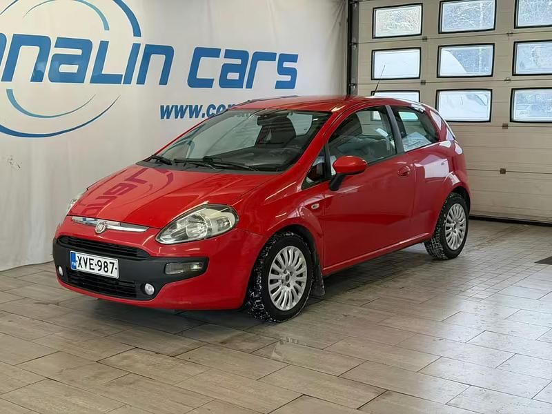 Käytetty Fiat Punto Evo 78 HP (57 kW) 2011 Viistoperä
