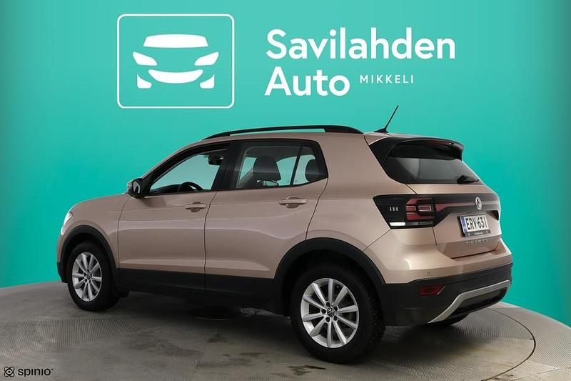 Käytetty VW T-Cross Style 116 HP (85 kW) 2020 Katumaasturi