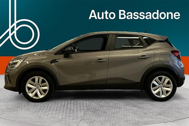 Käytetty Renault Captur Zen 159 HP (116 kW) 2022 Katumaasturi