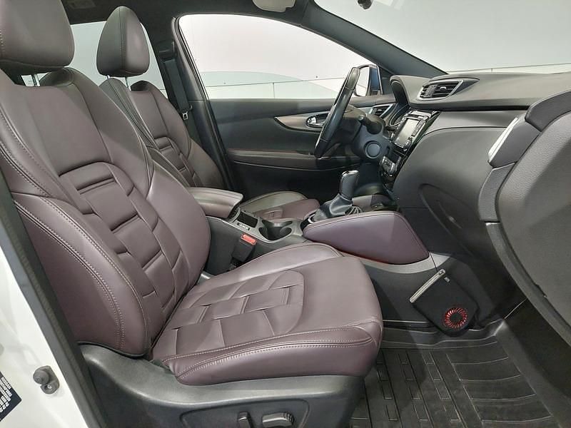 Käytetty Nissan Qashqai Tekna+ 116 HP (85 kW) 2018 Valkoinen Katumaasturi