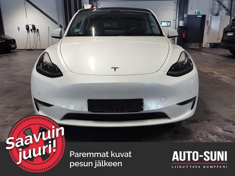 Käytetty Tesla Model Y 258 kW (351 HP) 2022 Katumaasturi