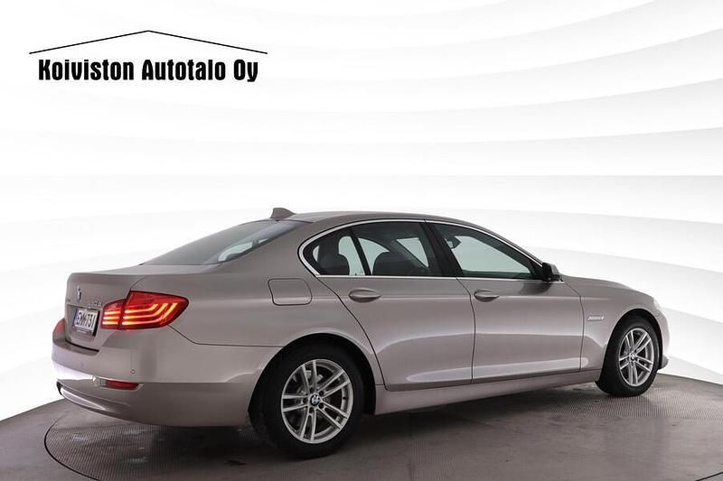 Käytetty BMW 520 Sport Line 184 HP (135 kW) 2014 Sedan