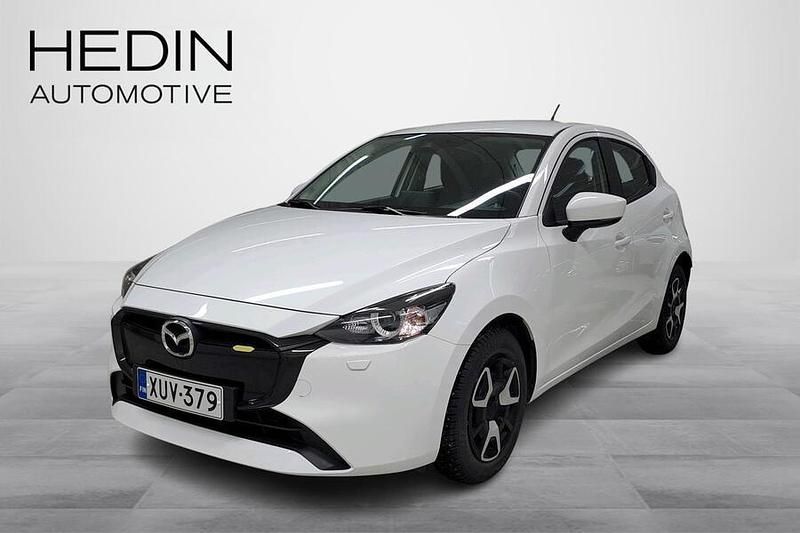 Valkoinen Käytetty 2024 Mazda 2 Center-Line Viistoperä | 18 900 € - Kuva 1/4
