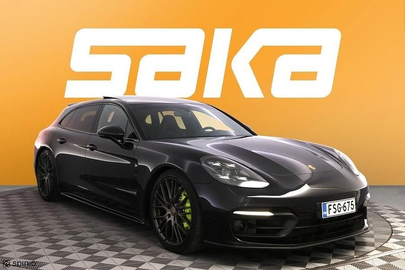 Käytetty 2021 Porsche Panamera 4S Sport Turismo Sedan | 78 900 € - Kuva 1/3