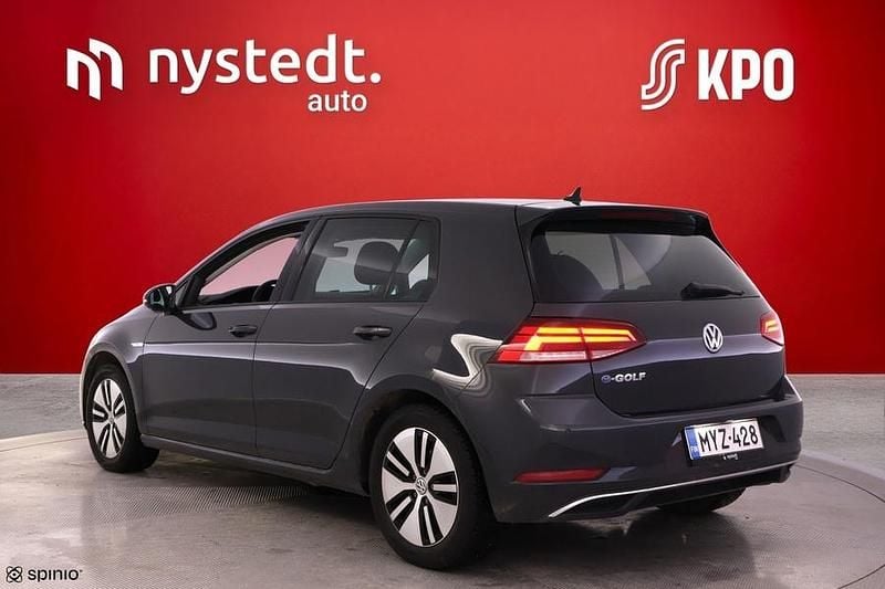 Käytetty VW e-Golf 100 kW (136 HP) 2018 Viistoperä