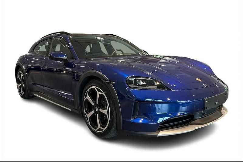 Sininen Uusi 2025 Porsche Taycan Cross Turismo Sedan | 119 800 € (Perustarjous) - Kuva 1/4