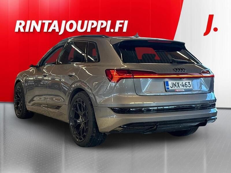 Käytetty Audi e-tron Advanced Plus 300 kW (408 HP) 2019 Harmaa Katumaasturi