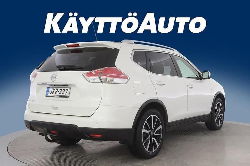 Käytetty Nissan X-Trail Tekna 177 HP (130 kW) 2017 Val Katumaasturi