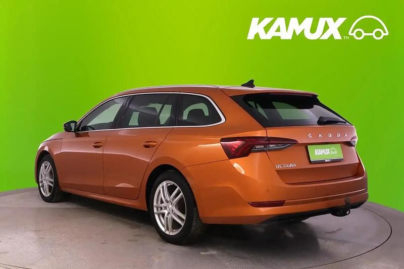 Käytetty Skoda Octavia G-TEC Style 131 HP (96 kW) 2023 Oranssi Farmari
