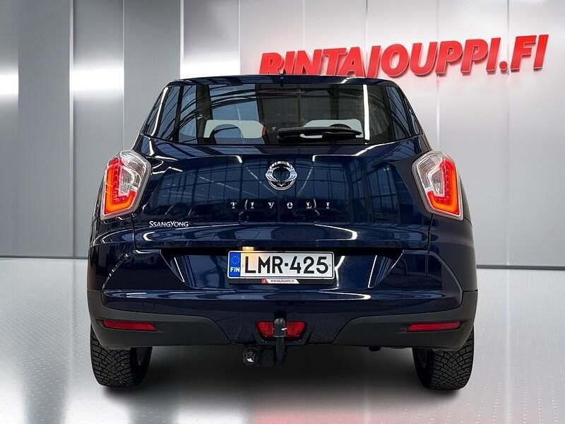 Käytetty Ssangyong (KGM) Tivoli Quartz 128 HP (94 kW) 2016 Katumaasturi