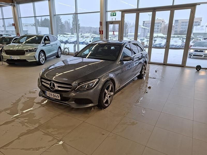 Käytetty Mercedes C350e Business 211 HP (155 kW) 2016 Harmaa Farmari