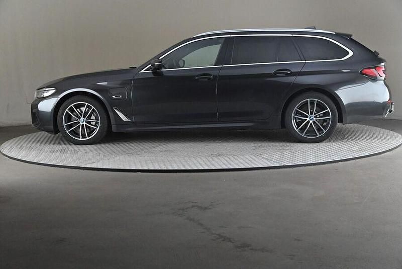 Käytetty BMW 530e M Sport 292 HP (214 kW) 2023 Farmari